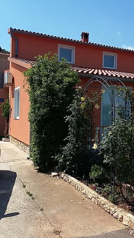 Apartment Anita Fazana Exterior photo